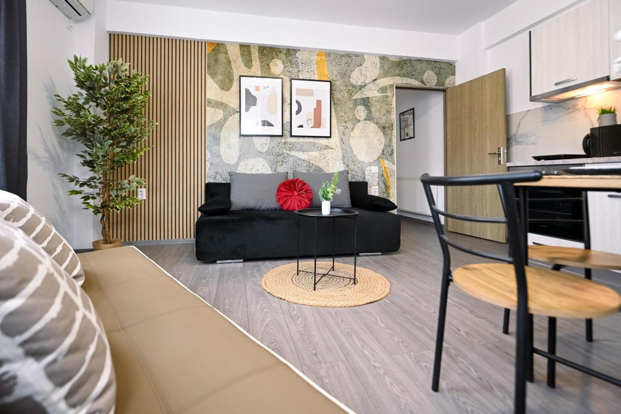בוקרשט Old Town Charm - Modern & Comfortable Accommodation In The Heart Of The City מראה חיצוני תמונה